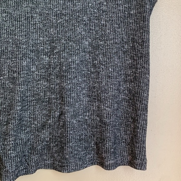 Rag & Bone Heather Gray V-Neck Tank Top faux knot size medium - Picture 3 of 7